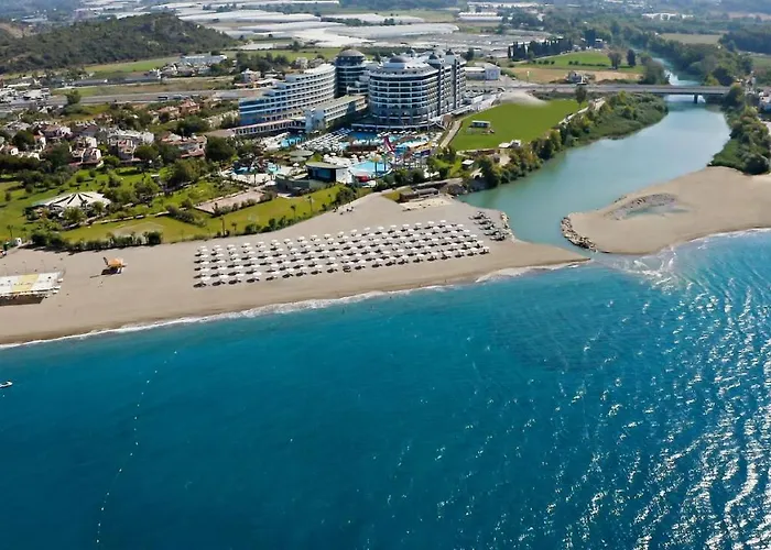 Alarcha Hotels & Resort